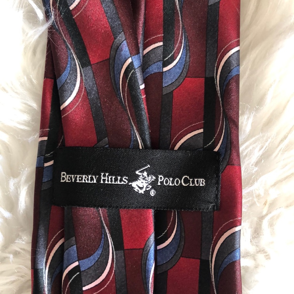 Tie - Picture 3 of 3